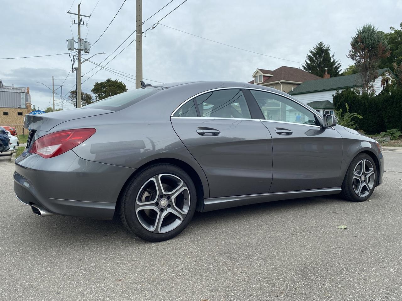 2014 Mercedes-Benz CLA-Class CLA250 Photo2