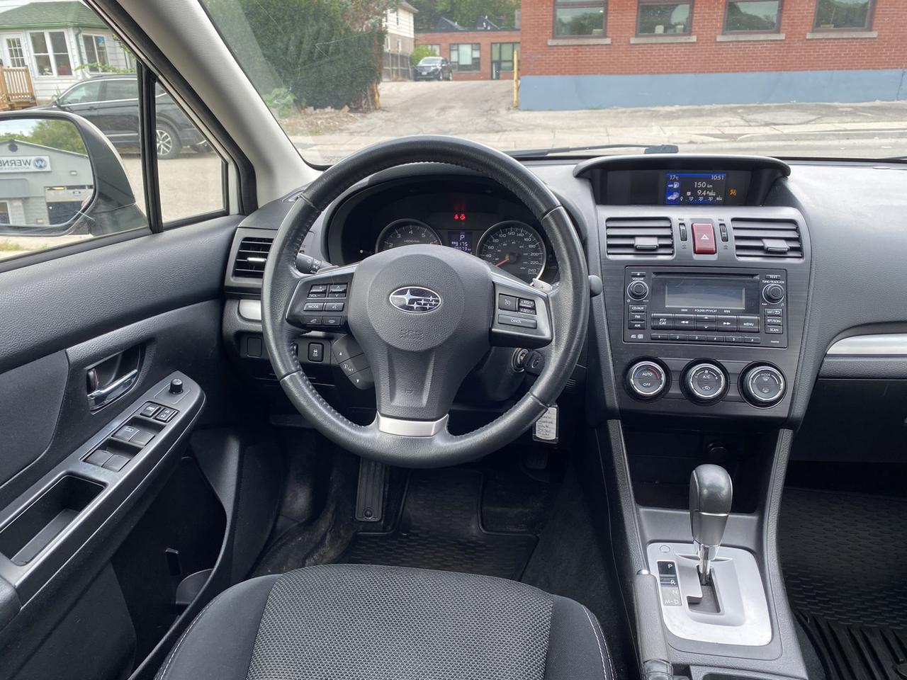 2013 Subaru XV Crosstrek 2.0 Premium - Photo #5