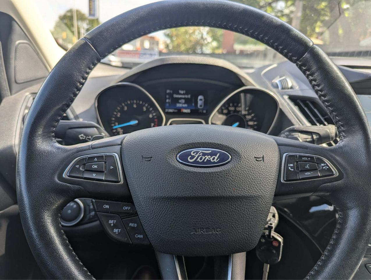 2017 Ford Escape SE Photo
