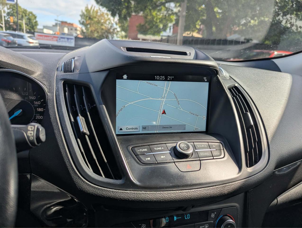 2017 Ford Escape SE Photo