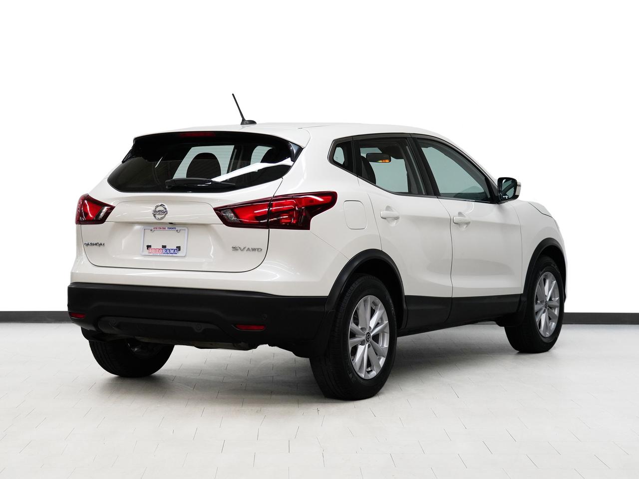 2019 Nissan Qashqai SV AWD | Sunroof | Heated Seats | BSM | CarPlay