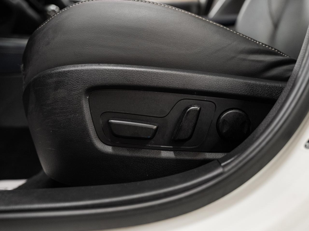 2021 Mazda CX-30 GS AWD | Sunroof | Leather | BSM | ACC | CarPlay