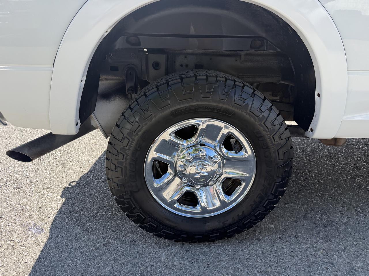 2018 RAM 2500 Crew Cab | 6.4L HEMI | Clean CARFAX Photo