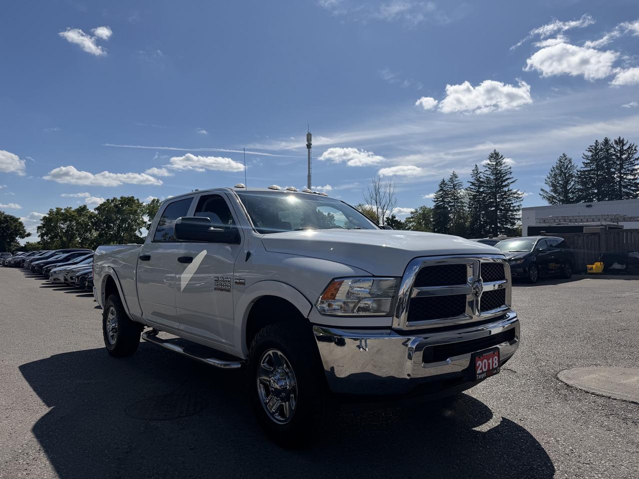 2018 RAM 2500 Crew Cab | 6.4L HEMI | Clean CARFAX - Photo #1