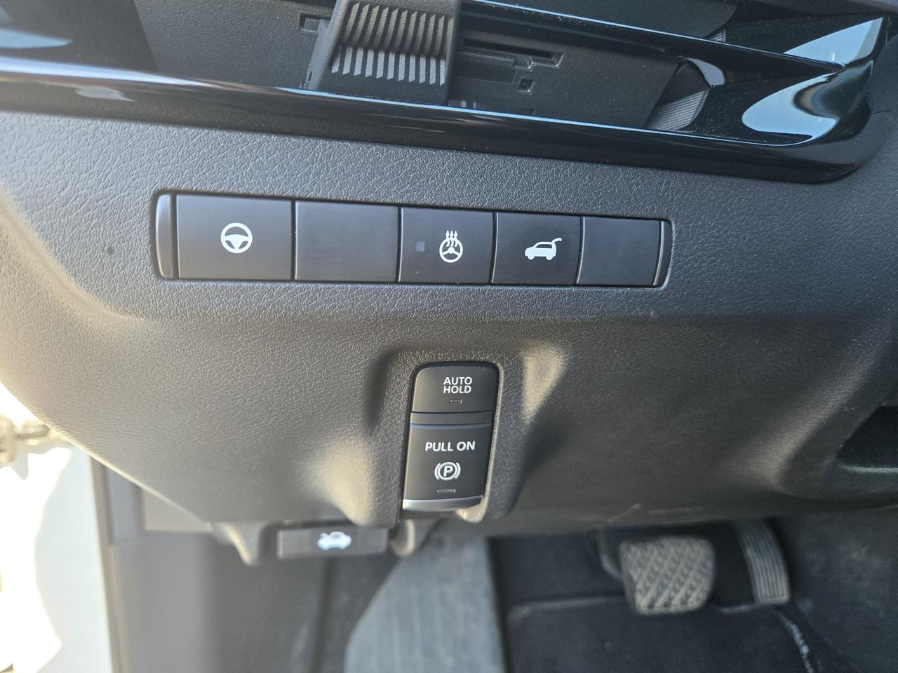 2025 Nissan Murano SV Photo