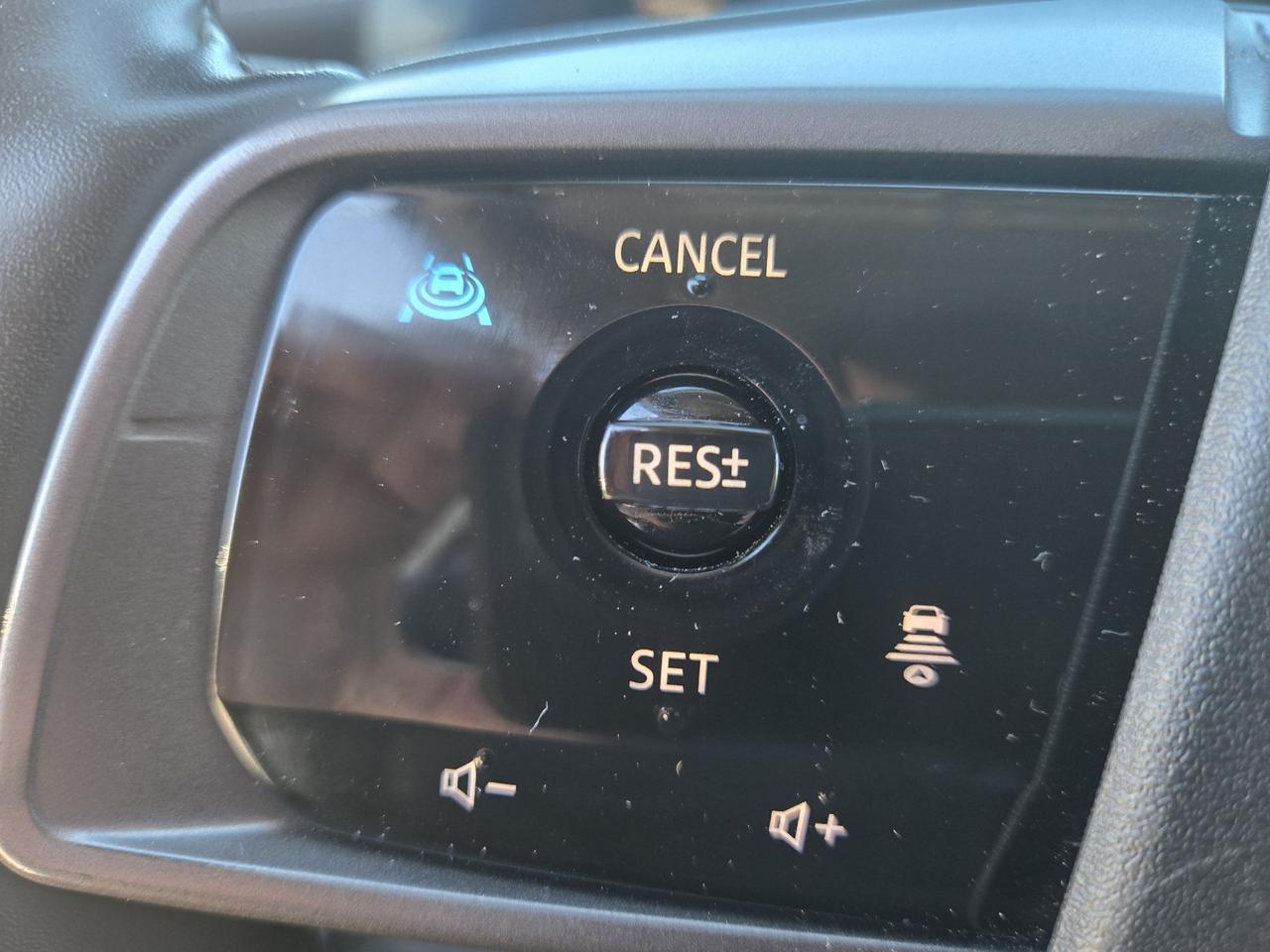 2025 Nissan Murano SV Photo
