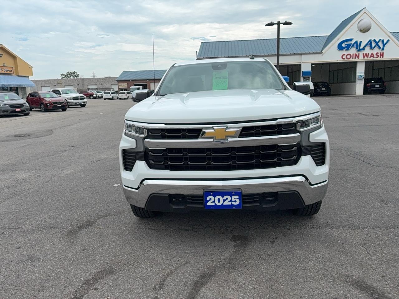 2025 Chevrolet Silverado 1500 LT 4WD CrewCab 5.3L8cylGas 5'9"Box Photo
