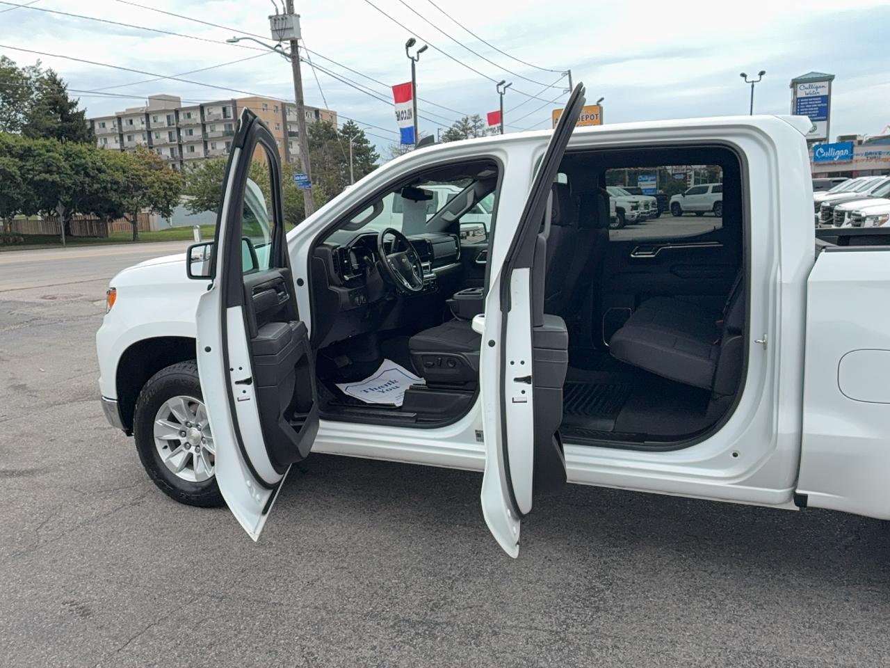 2025 Chevrolet Silverado 1500 LT 4WD CrewCab 5.3L8cylGas 5'9"Box Photo