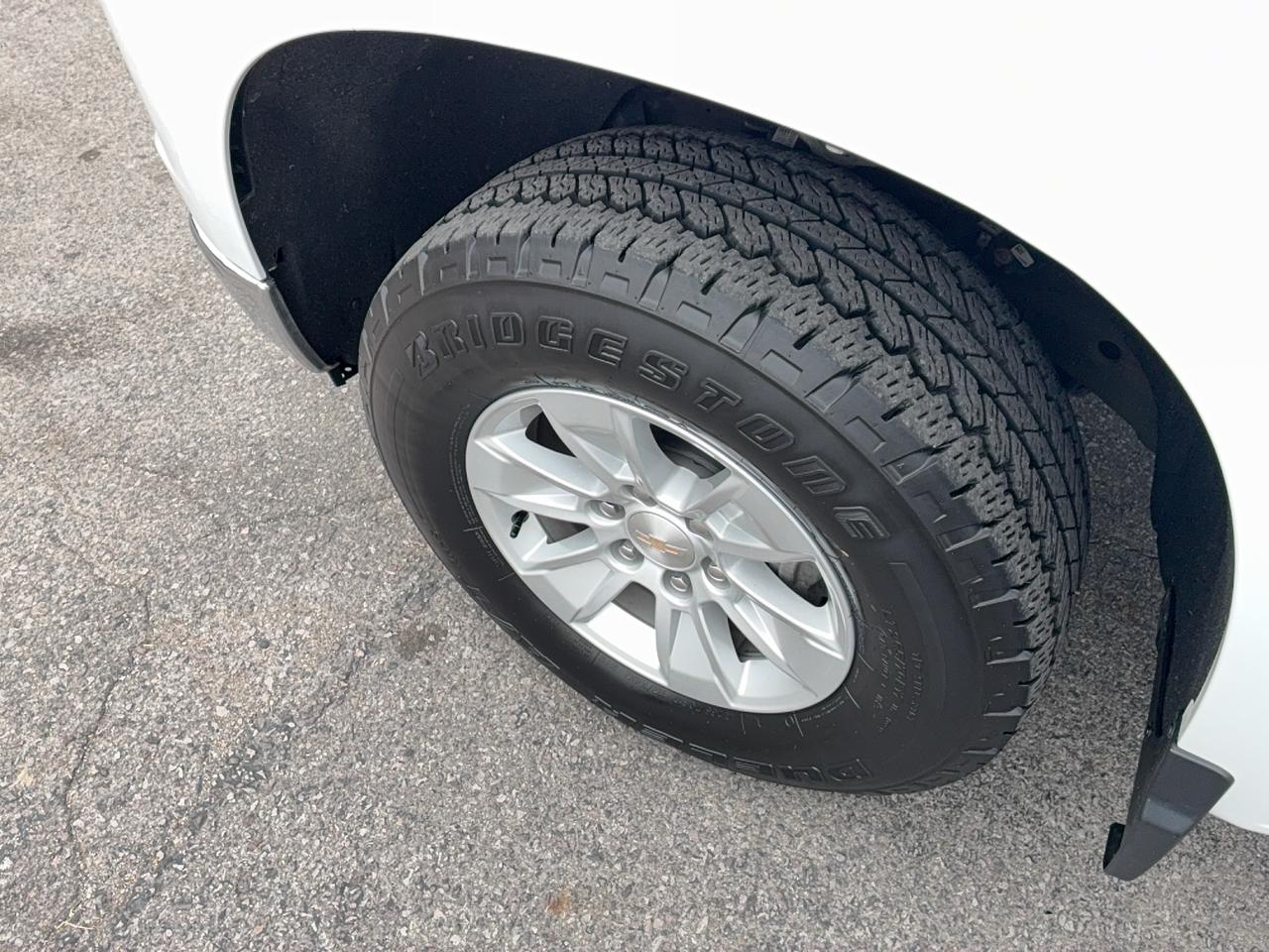 2025 Chevrolet Silverado 1500 LT 4WD CrewCab 5.3L8cylGas 5'9"Box Photo