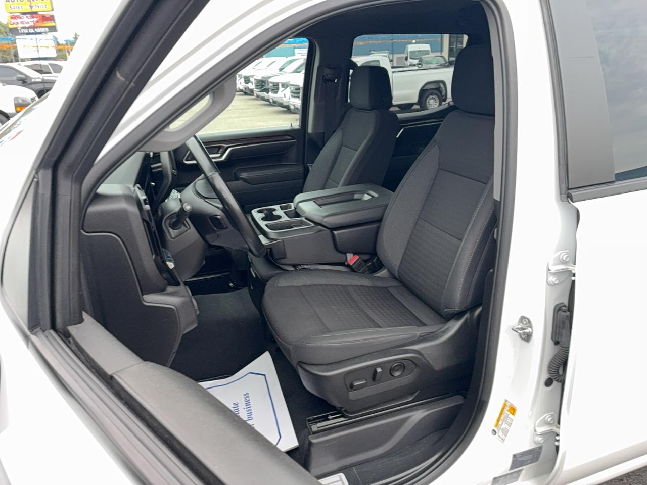 2025 Chevrolet Silverado 1500 LT 4WD CrewCab 5.3L8cylGas 5'9"Box Photo