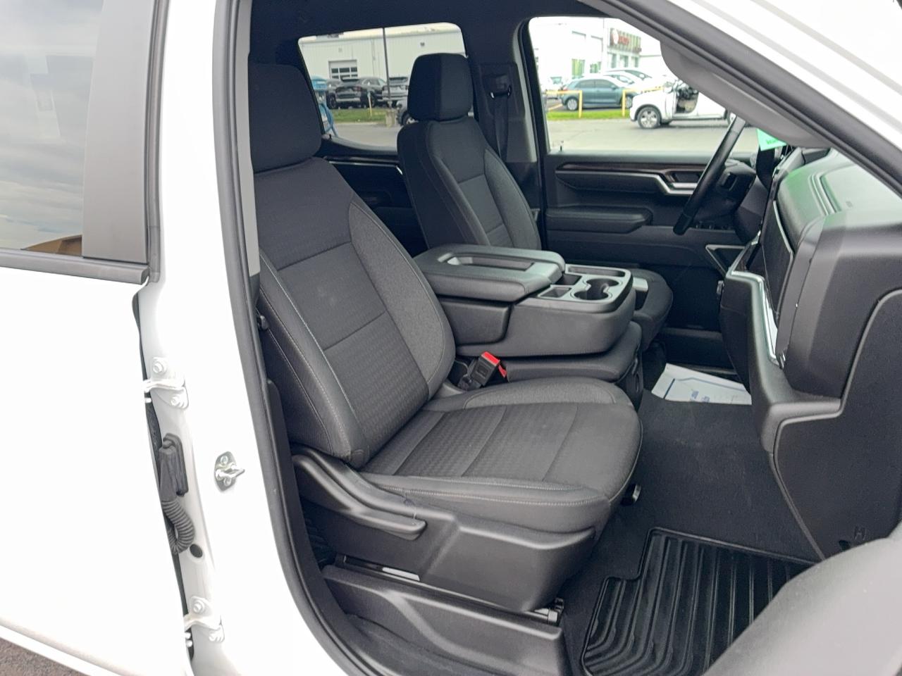 2025 Chevrolet Silverado 1500 LT 4WD CrewCab 5.3L8cylGas 5'9"Box Photo