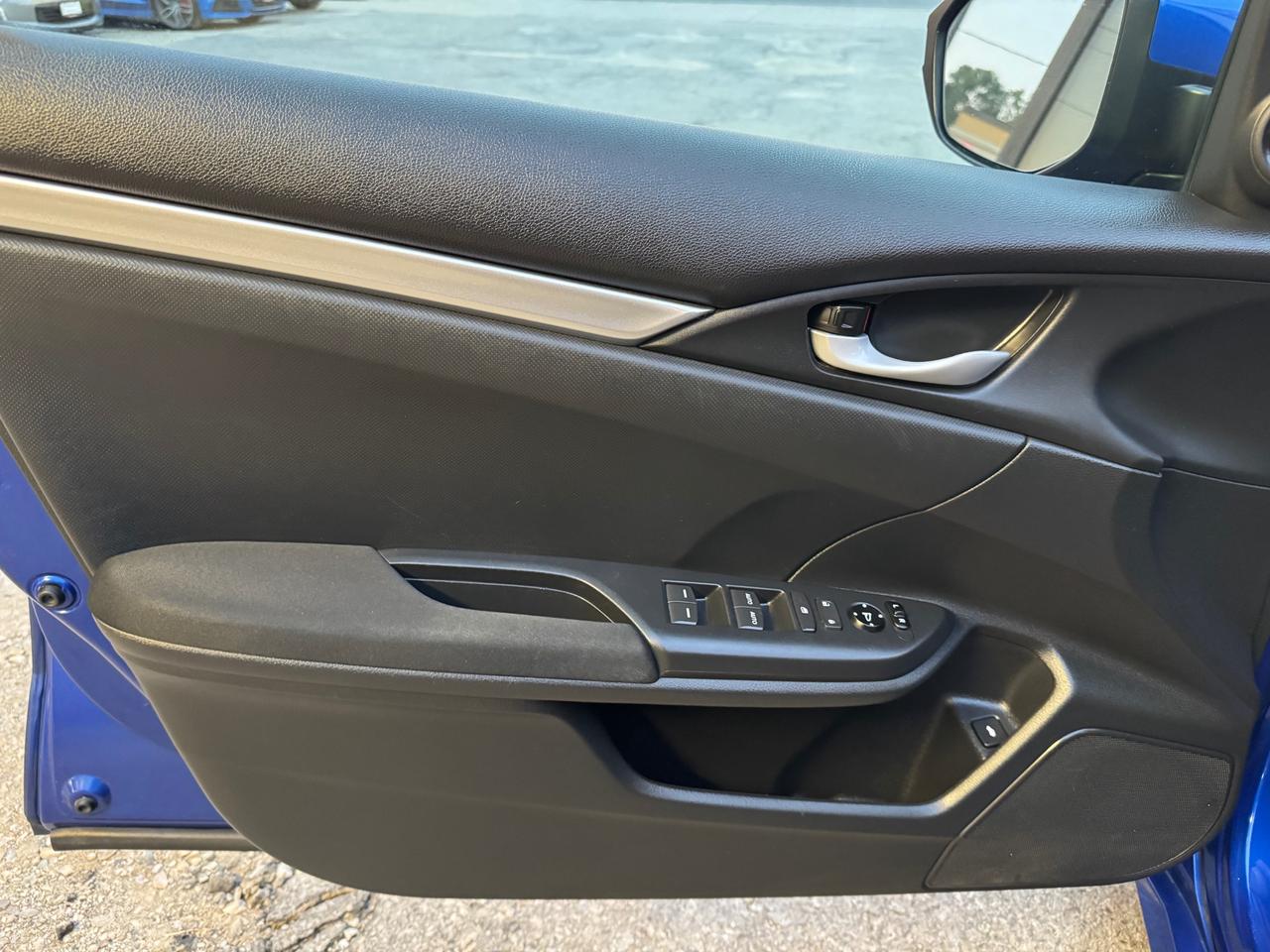 2018 Honda Civic SE One Owner | Accident Free | Apple Car Play Photo