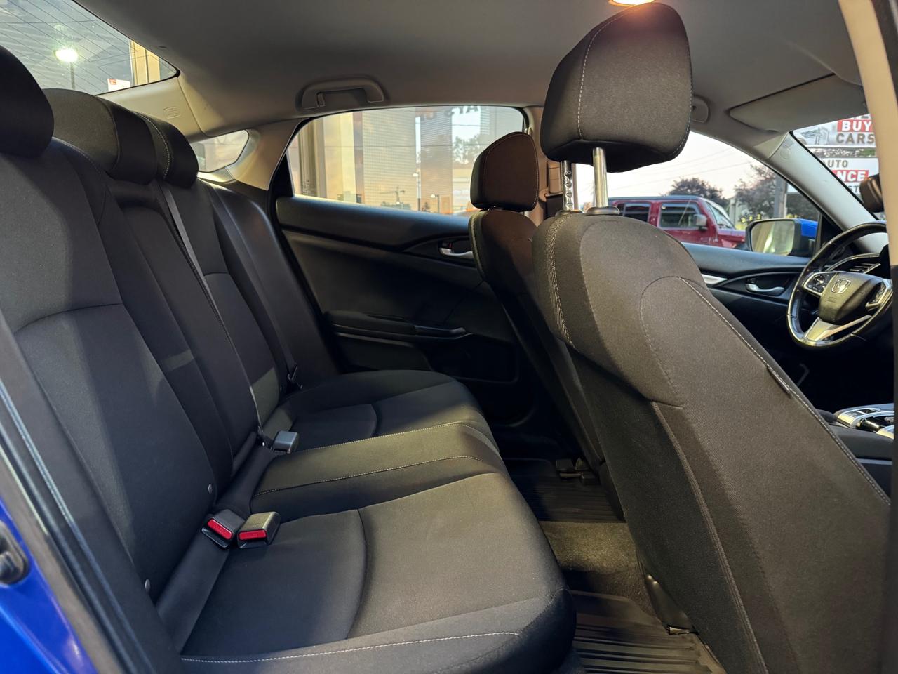 2018 Honda Civic SE One Owner | Accident Free | Apple Car Play Photo