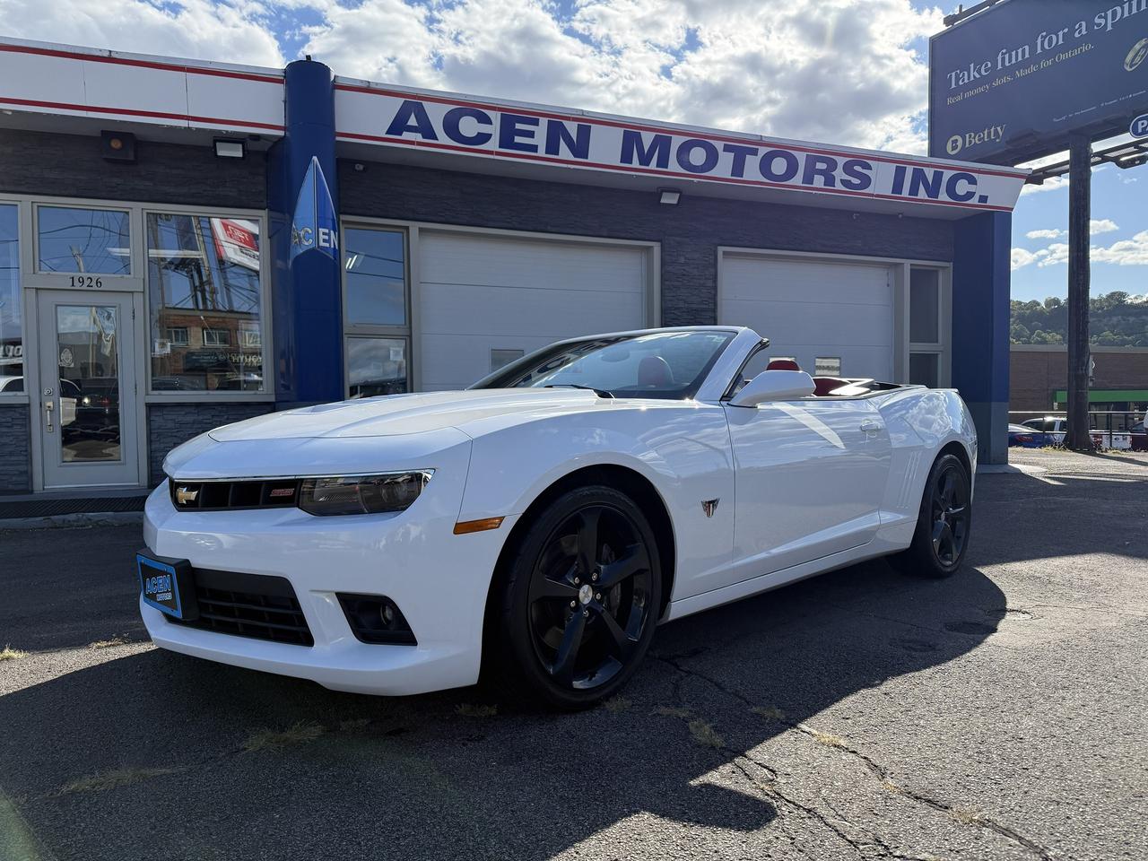 White 2015 Chevrolet Camaro Convertible Rear-Wheel Drive Manual