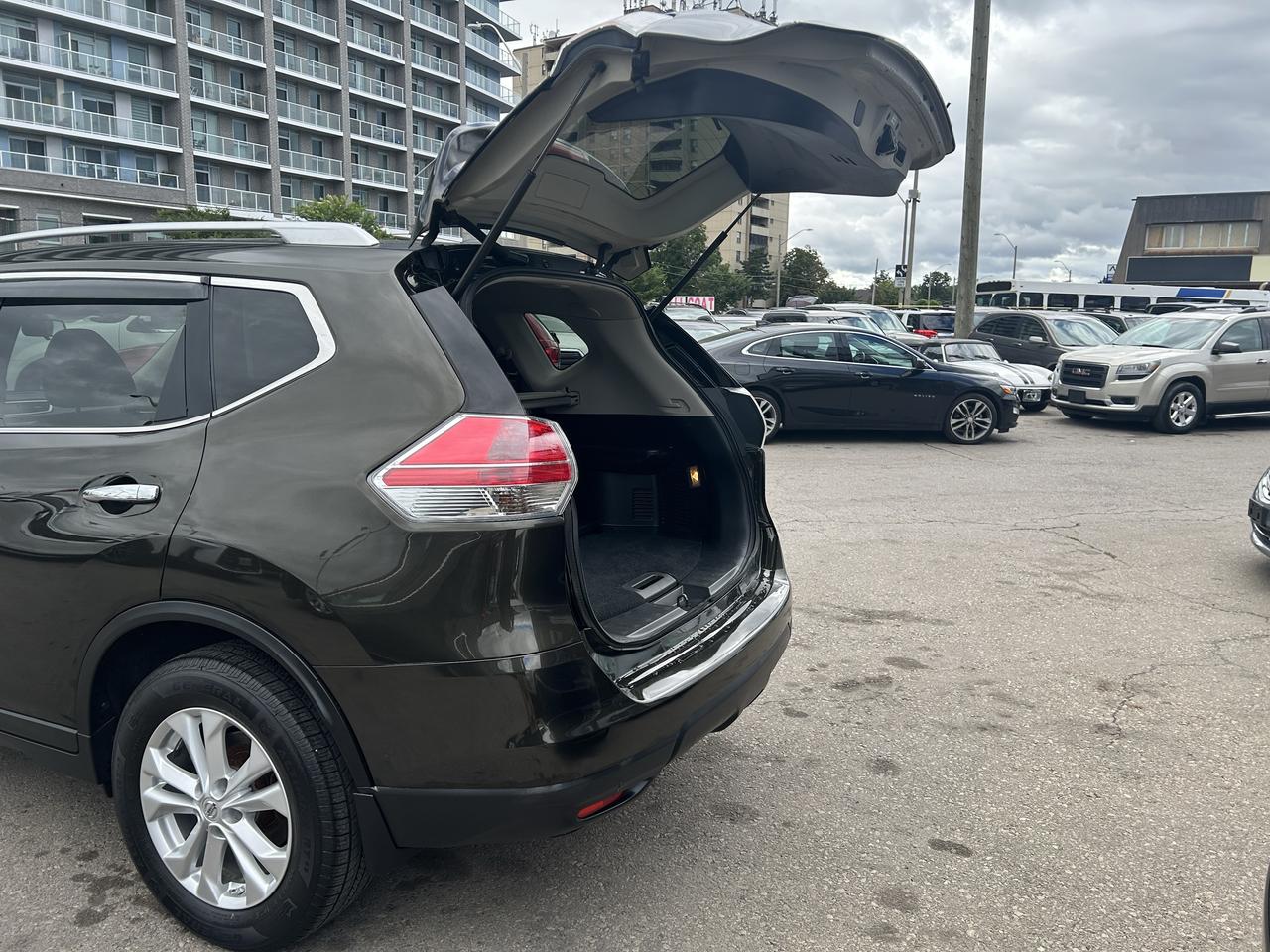2014 Nissan Rogue S Photo