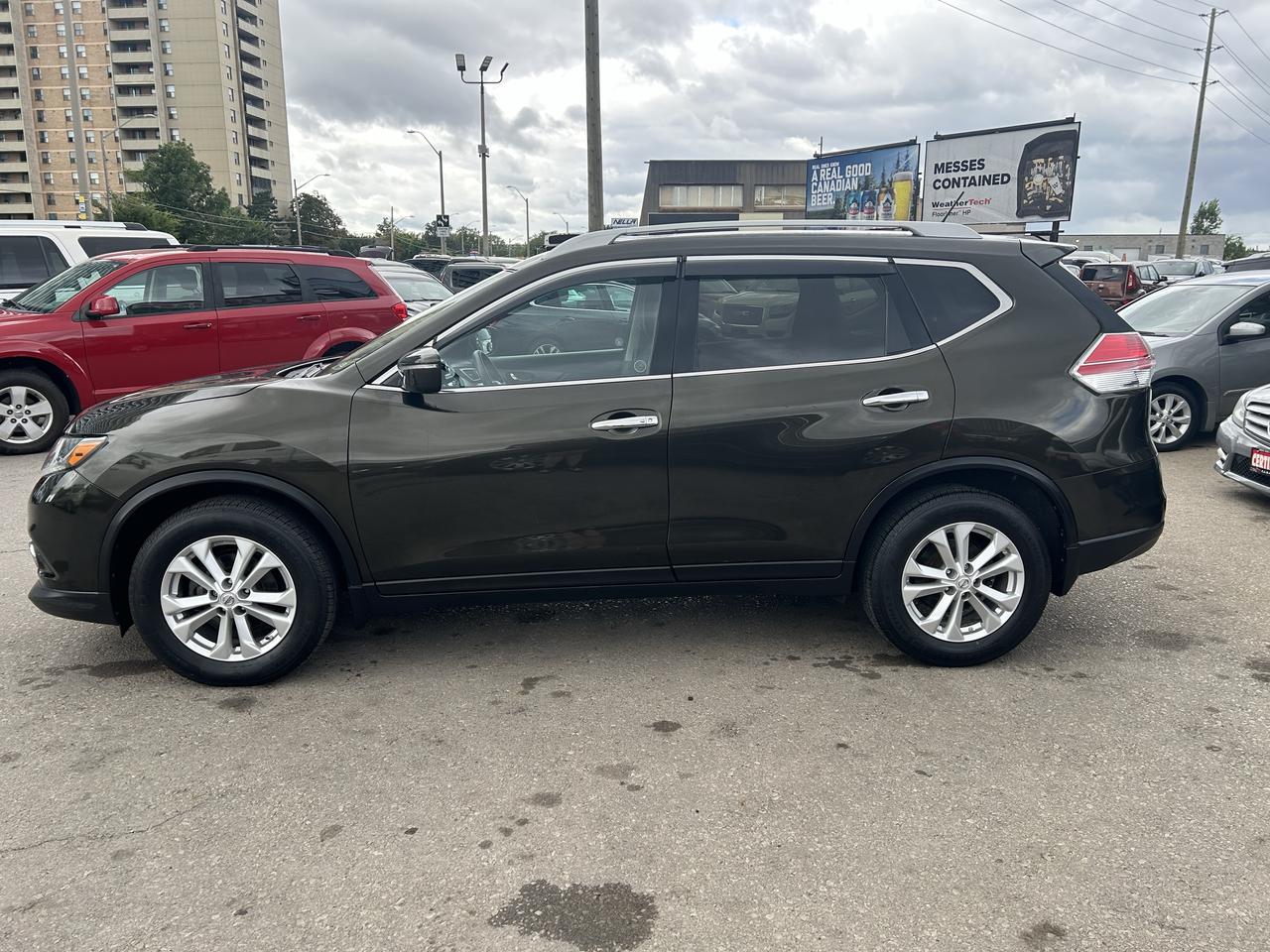 2014 Nissan Rogue S Photo