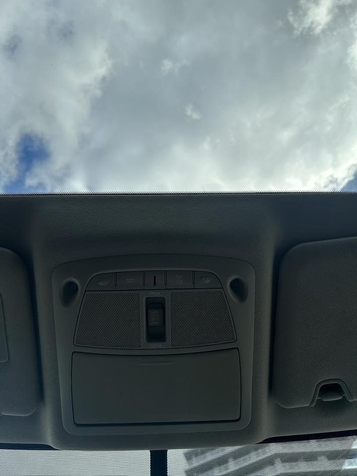 2014 Nissan Rogue S Photo