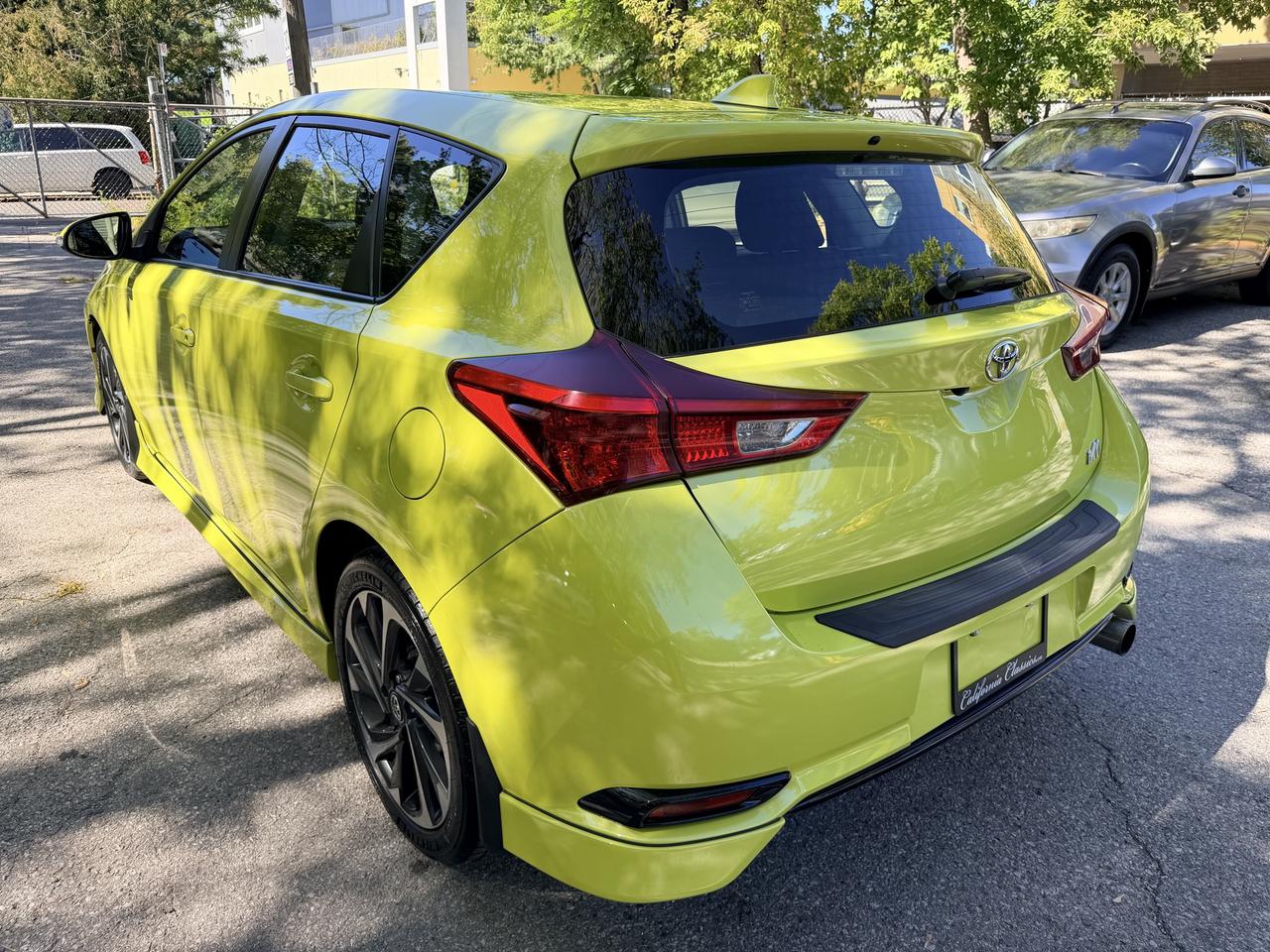 2017 Toyota Corolla iM 6SPEED | BACKUP CAM Photo