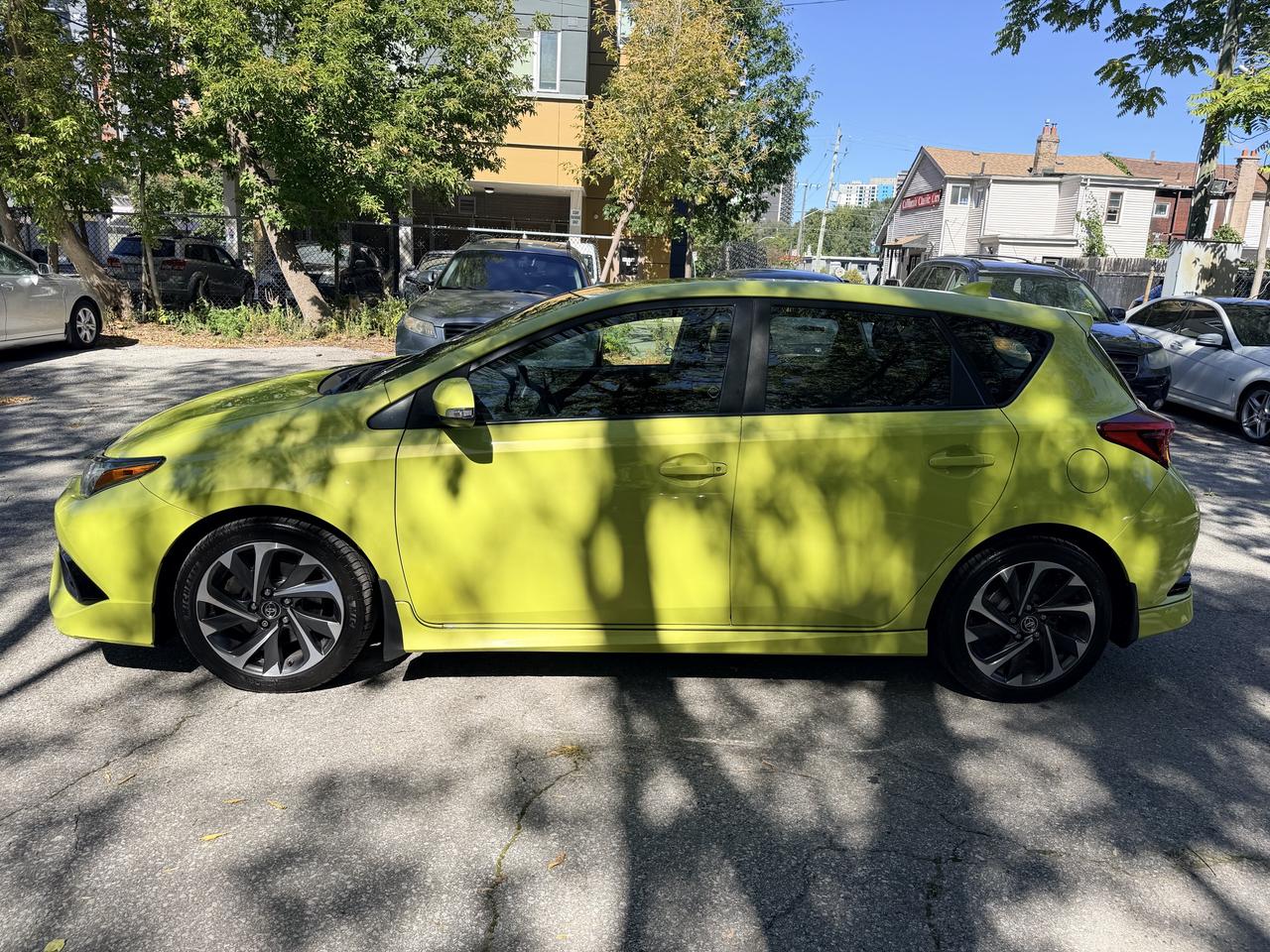 2017 Toyota Corolla iM 6SPEED | BACKUP CAM Photo