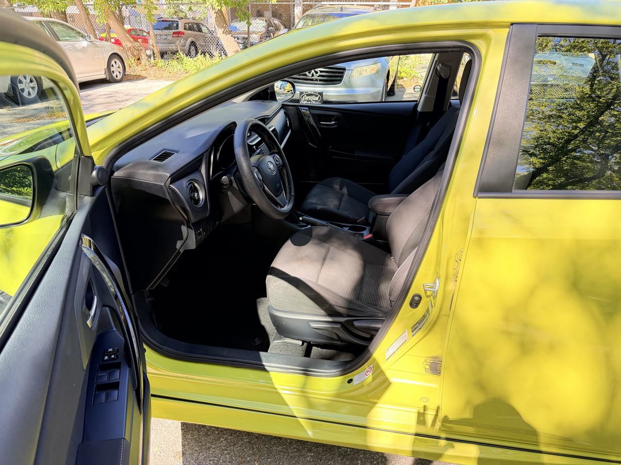 2017 Toyota Corolla iM 6SPEED | BACKUP CAM Photo