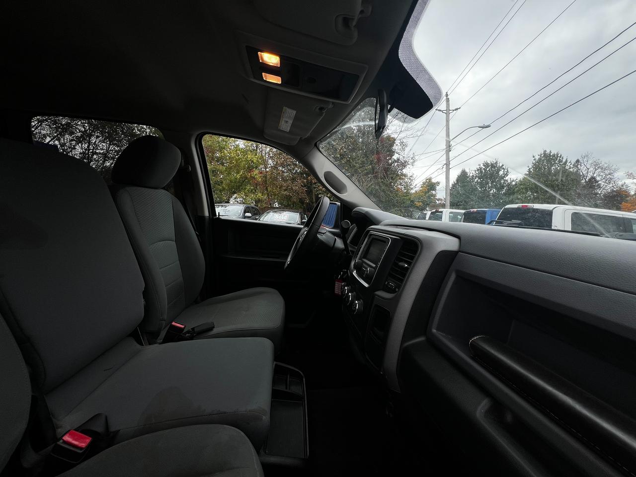 2017 RAM 1500 4WD Crew Cab 140.5" Express *Ltd Avail* Photo