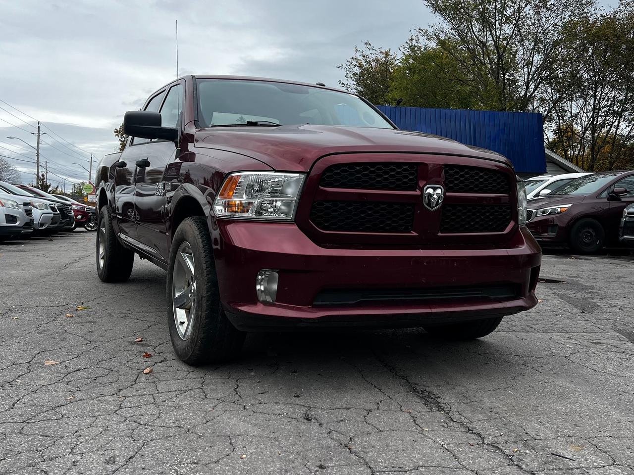 2017 RAM 1500 4WD Crew Cab 140.5" Express *Ltd Avail* Photo