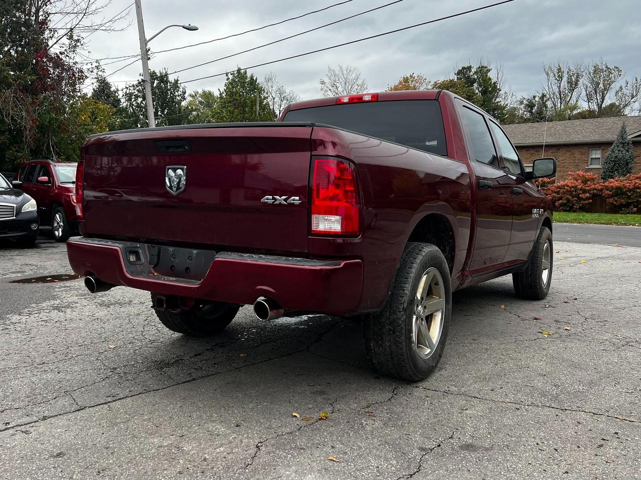 2017 RAM 1500 4WD Crew Cab 140.5" Express *Ltd Avail* Photo