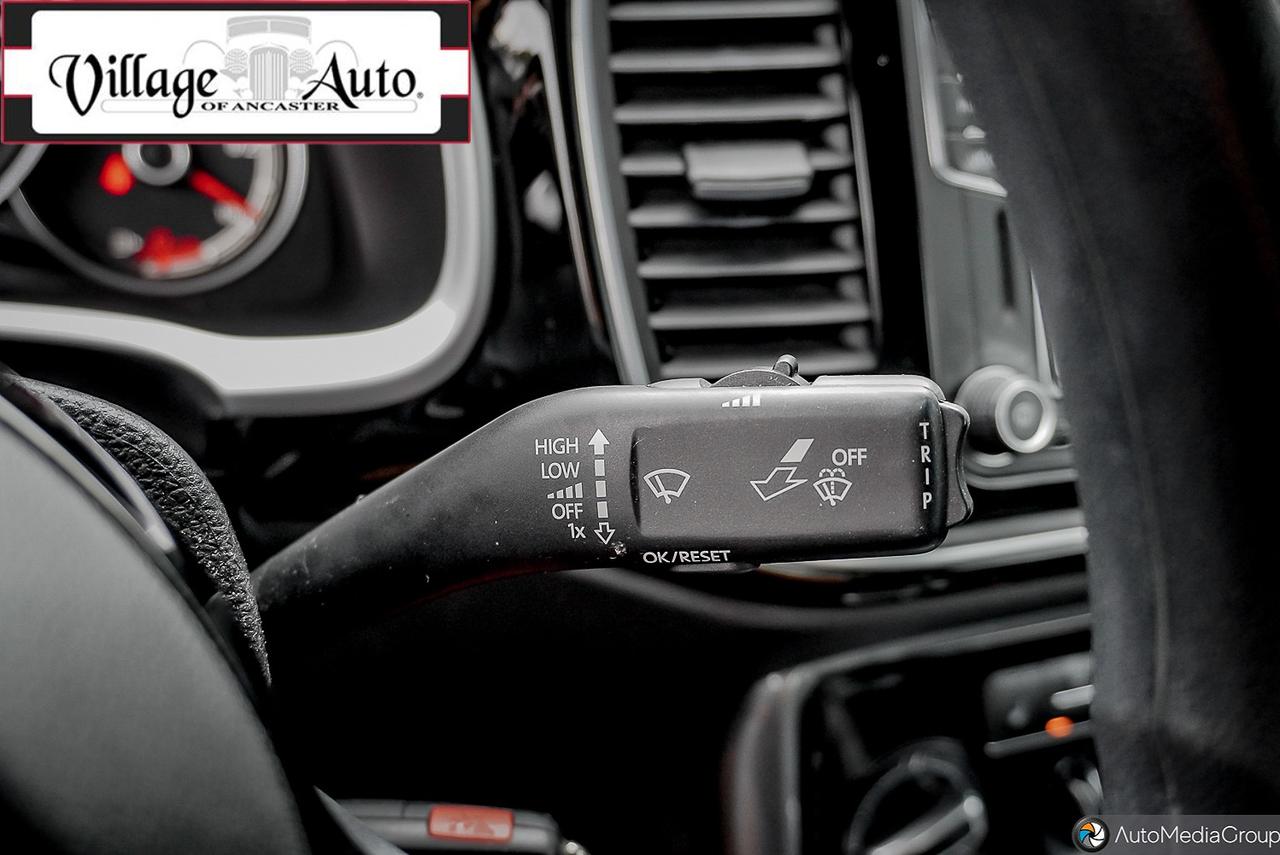 2018 Volkswagen Beetle Trendline AUTO Photo