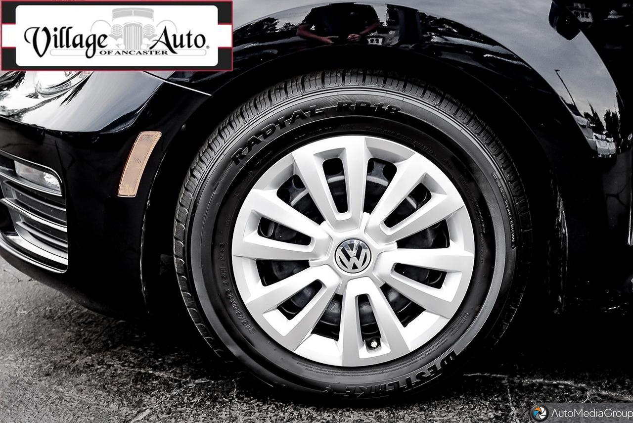 2018 Volkswagen Beetle Trendline AUTO Photo