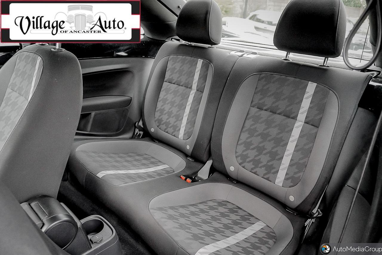 2018 Volkswagen Beetle Trendline AUTO Photo