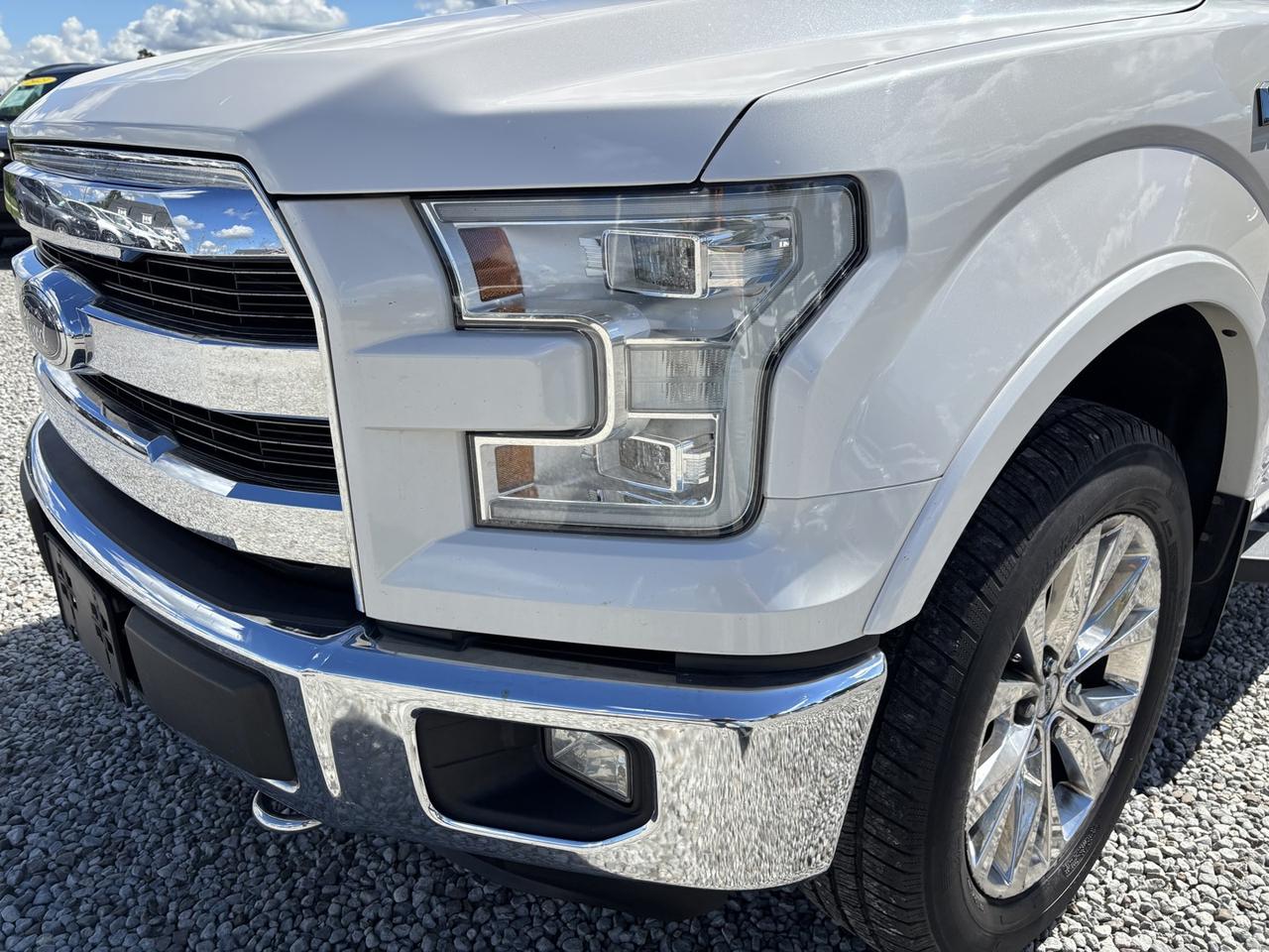 2016 Ford F-150 Lariat Photo