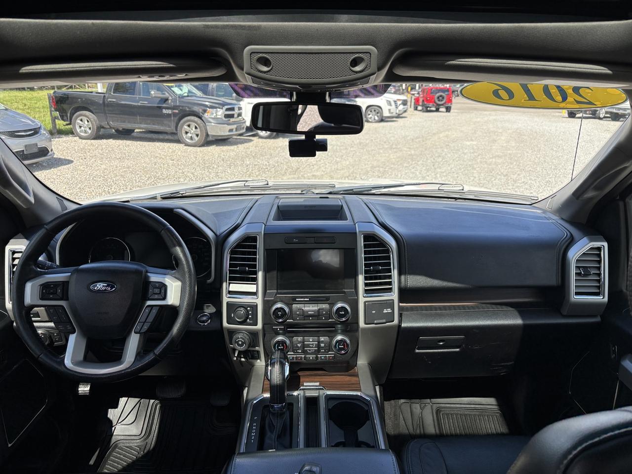 2016 Ford F-150 Lariat Photo