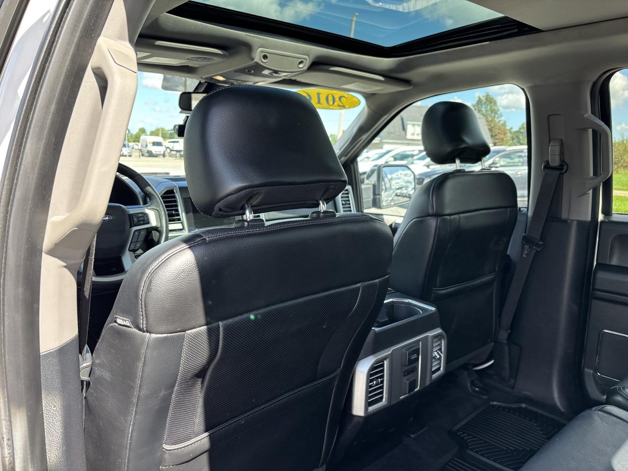 2016 Ford F-150 Lariat Photo