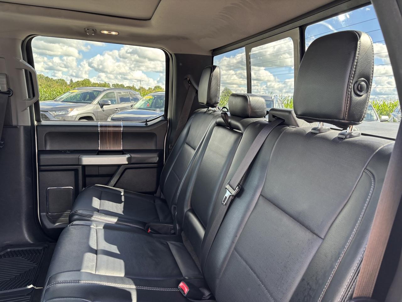 2016 Ford F-150 Lariat Photo