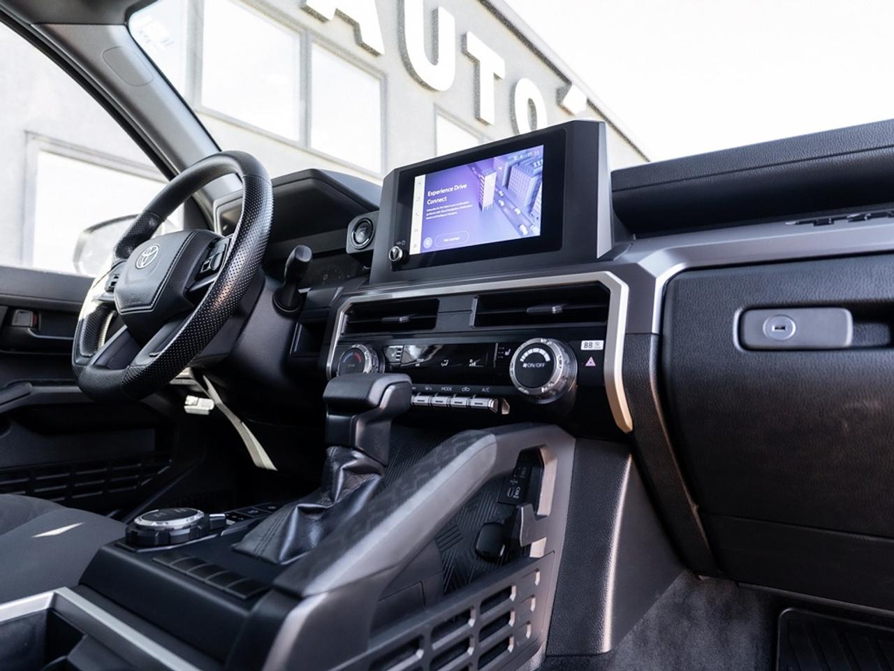 2025 Toyota Tacoma 4x4 Double Cab Auto Photo20