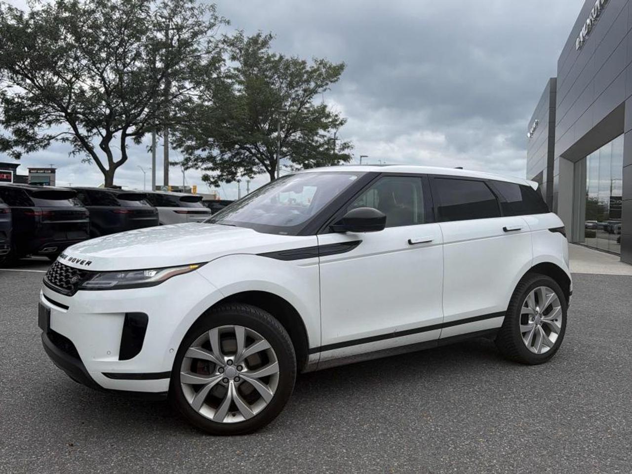 2020 Land Rover Evoque SE /MASSAGE SEATS /PANO ROOF /MERIDIAN /BLACK PKG - Photo #4