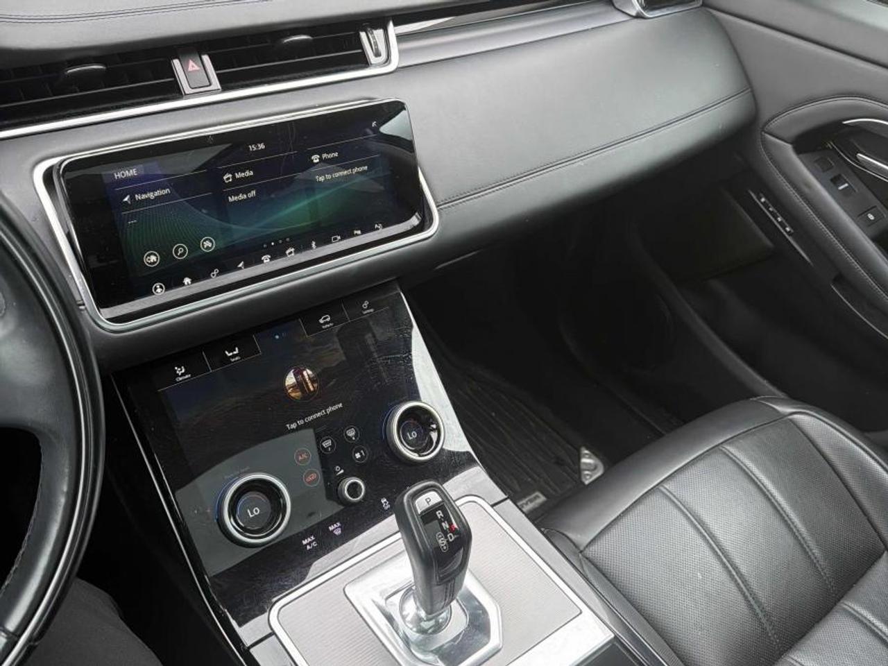 2020 Land Rover Evoque SE /MASSAGE SEATS /PANO ROOF /MERIDIAN /BLACK PKG - Photo #8