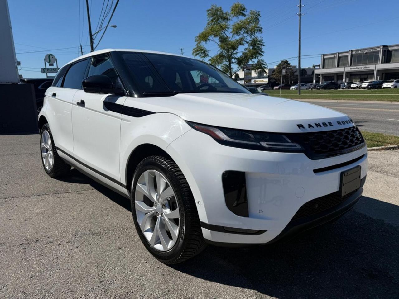2020 Land Rover Evoque SE /MASSAGE SEATS /PANO ROOF /MERIDIAN /BLACK PKG Photo