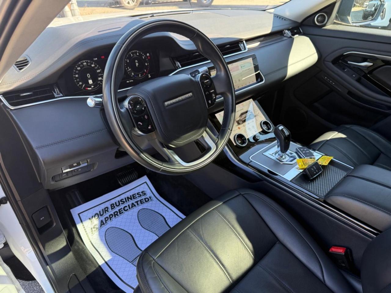 2020 Land Rover Evoque SE /MASSAGE SEATS /PANO ROOF /MERIDIAN /BLACK PKG Photo