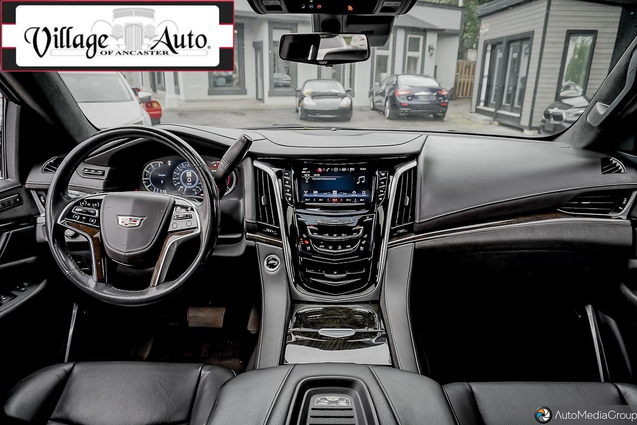 2020 Cadillac Escalade 4WD 4dr Platinum - Photo #14