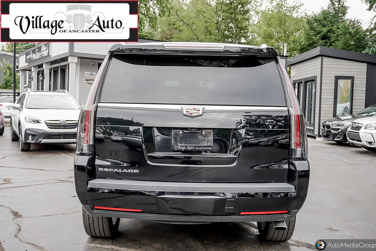 2020 Cadillac Escalade 4WD 4dr Platinum - Photo #4