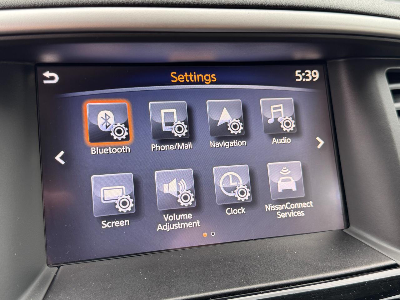 2019 Nissan Pathfinder SV Tech 7 Passenger 4WD+CLEAN CARFAX+GPS Photo