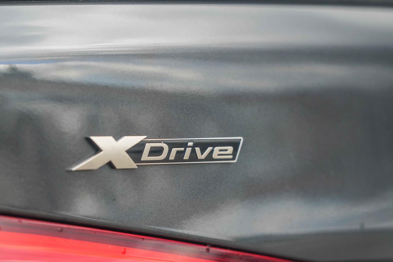 2018 BMW 5 Series M550i xDrive Photo