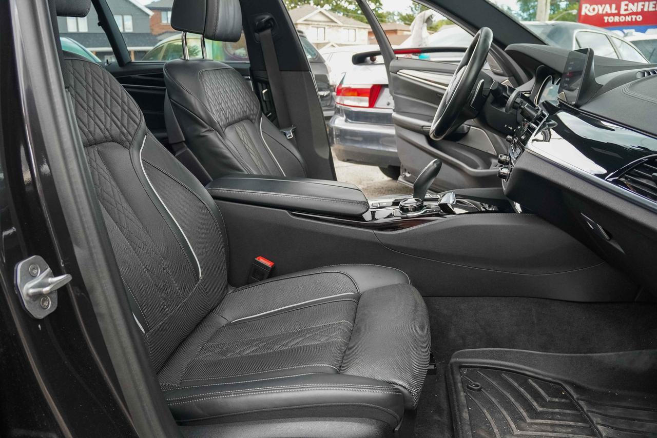 2018 BMW 5 Series M550i xDrive Photo