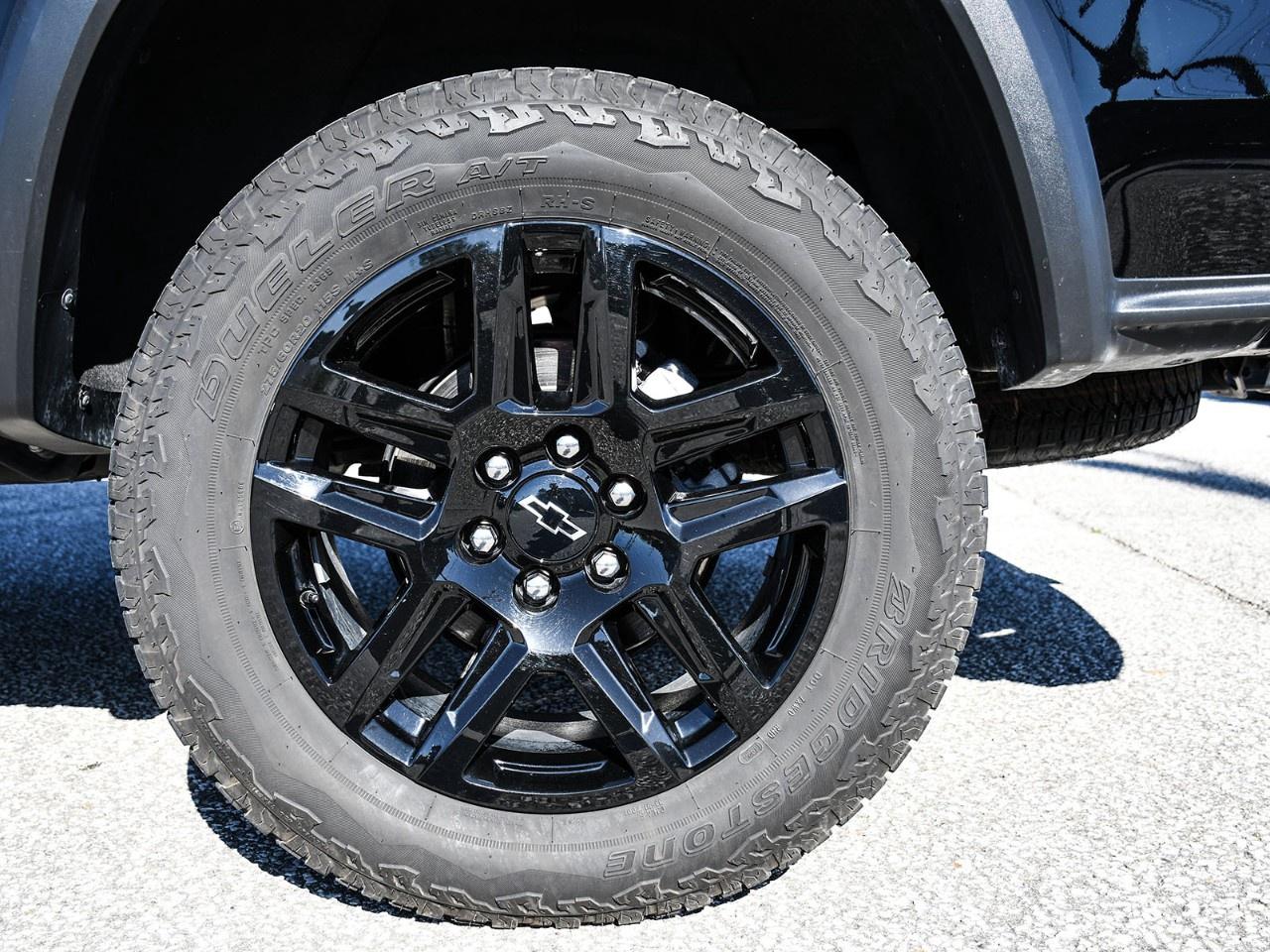 2025 Chevrolet Colorado Crew Cab Short Box 4-Wheel Drive Trail Boss Photo