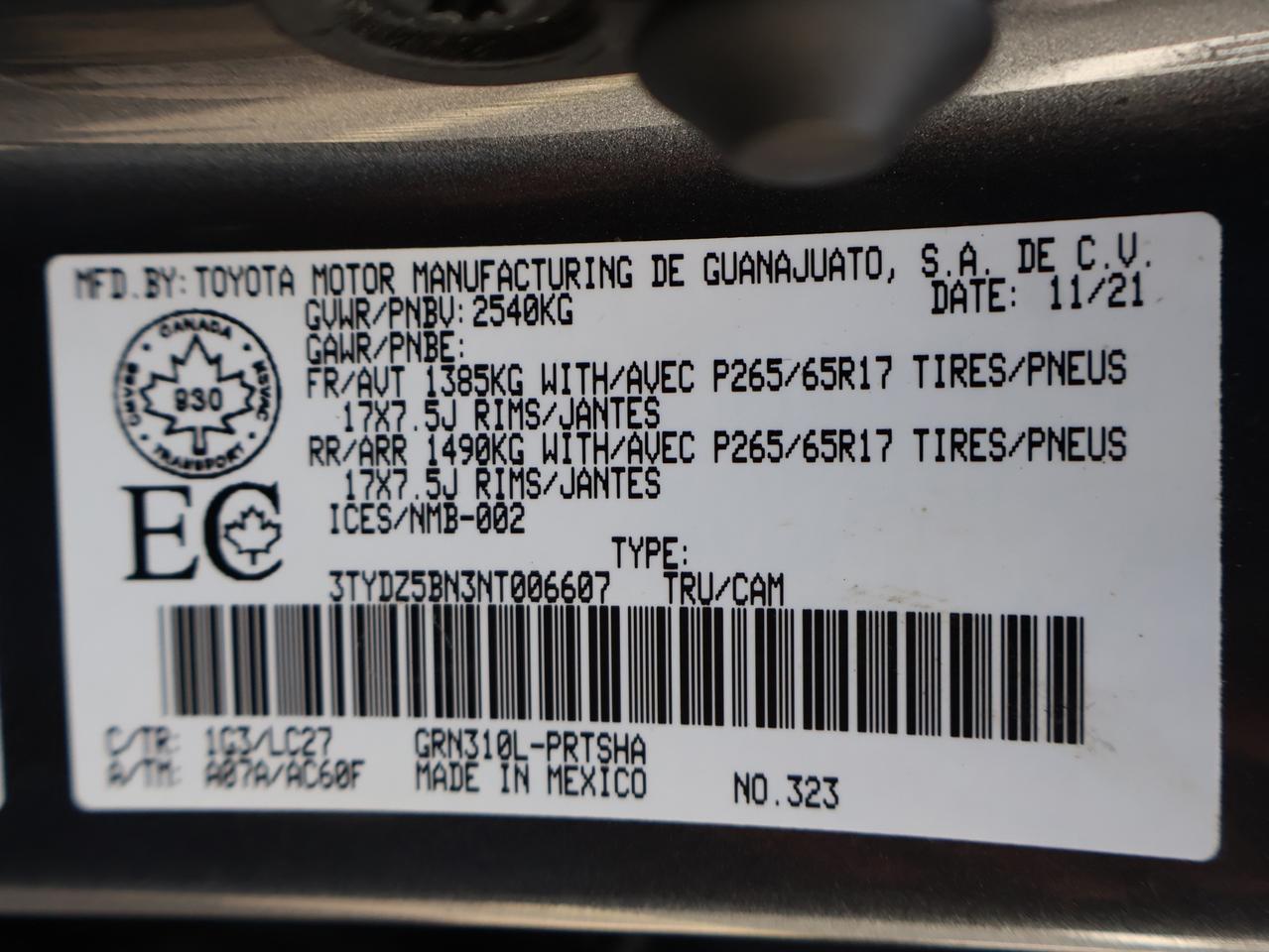 2022 Toyota Tacoma TRD SPORT 4WD *ACCIDENT FREE* CAMERA NAV BLUETOOTH LEATHER HEATED SEATS SUNROOF CRUISE ALLOYS Photo
