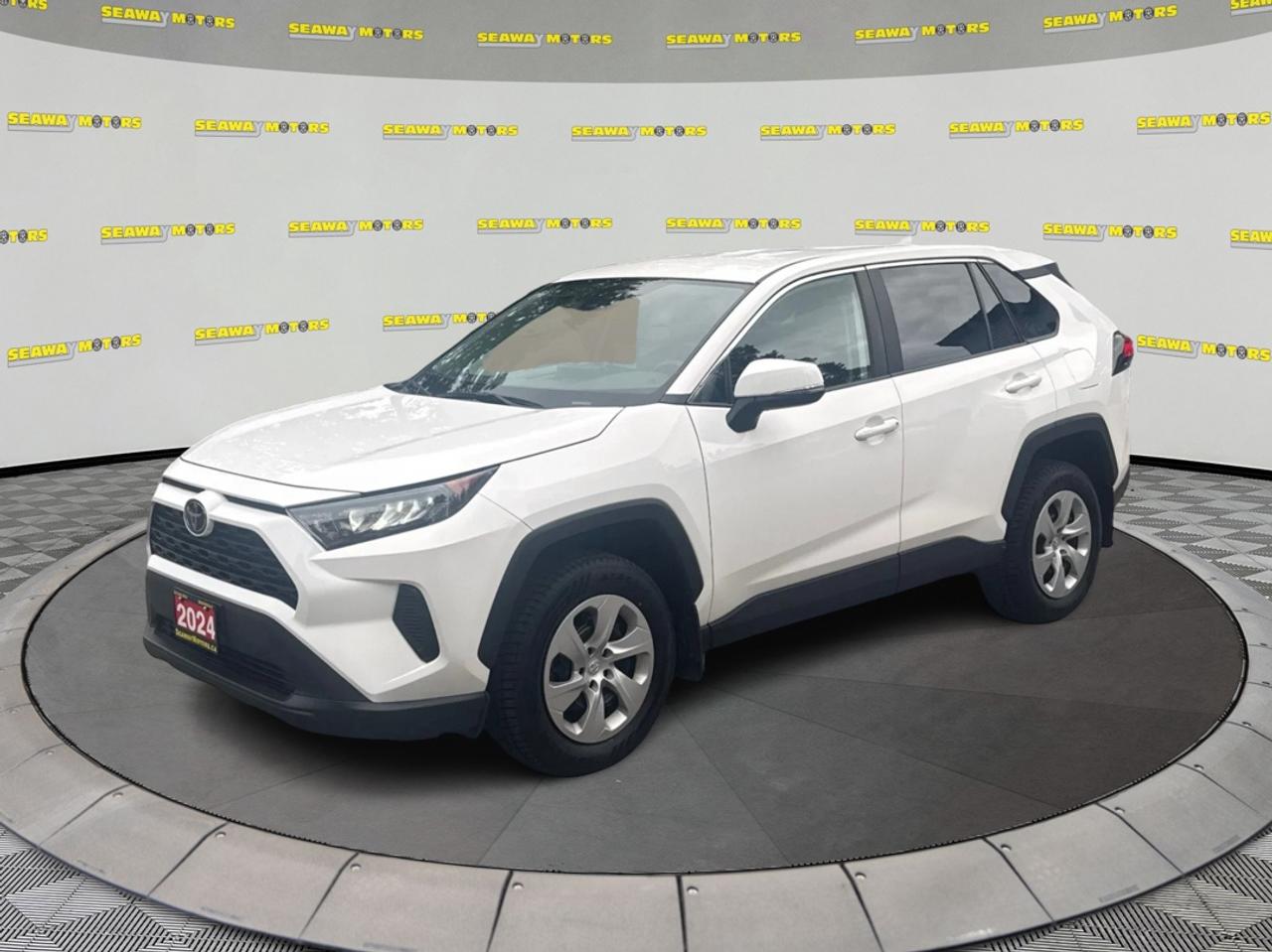 2024 Toyota RAV4 LE Photo