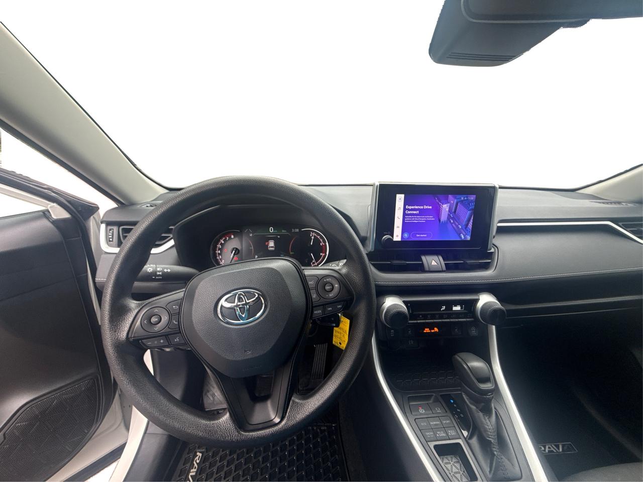 2024 Toyota RAV4 LE Photo