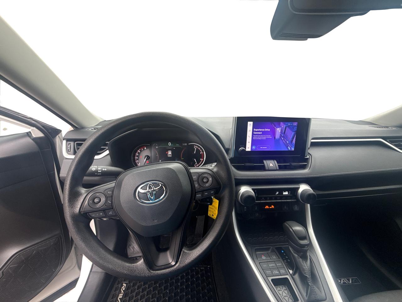 2024 Toyota RAV4 LE Photo