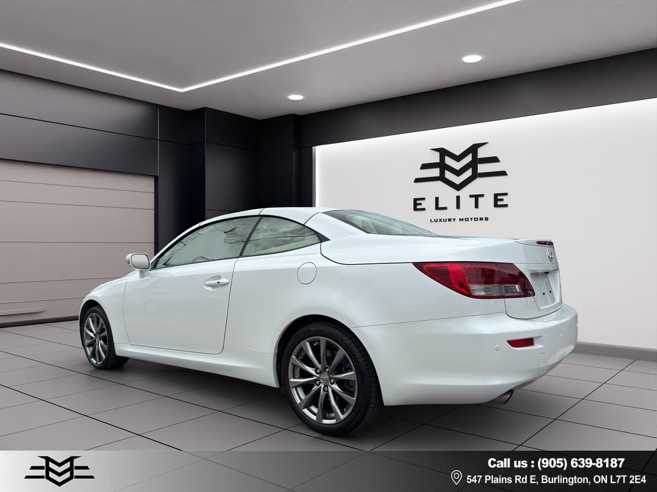 2014 Lexus IS C IS 250C - CONVERTIBLE - Navigation - Back-Up-Cam !!! Photo